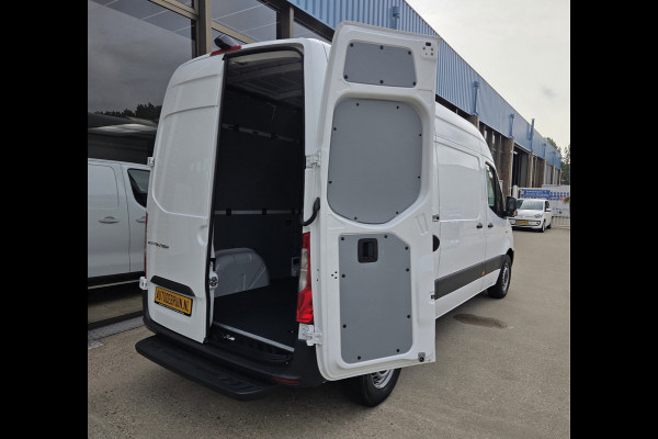 Mercedes-Benz eSprinter eSprinter L2H2 55 kWh Airco Achteruitrijcamera 270 gr doordraai deuren