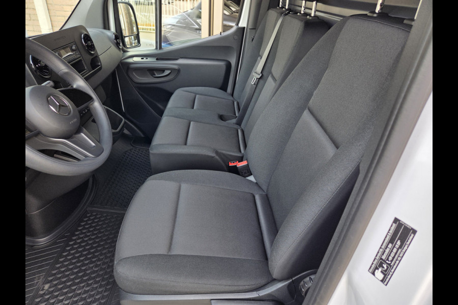 Mercedes-Benz eSprinter eSprinter L2H2 55 kWh Airco Achteruitrijcamera 270 gr doordraai deuren