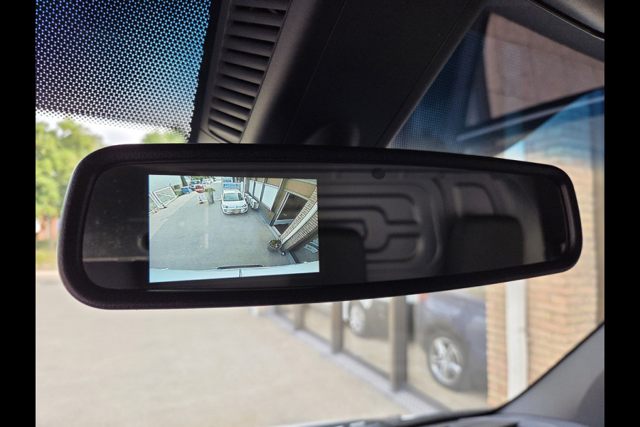 Mercedes-Benz eSprinter eSprinter L2H2 55 kWh Airco Achteruitrijcamera 270 gr doordraai deuren