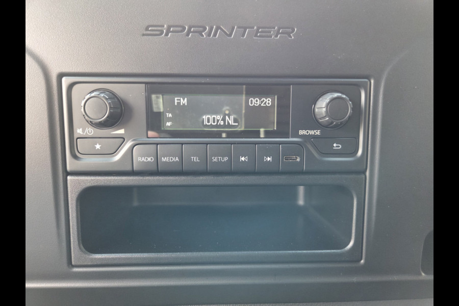 Mercedes-Benz eSprinter eSprinter L2H2 55 kWh Airco Achteruitrijcamera 270 gr doordraai deuren