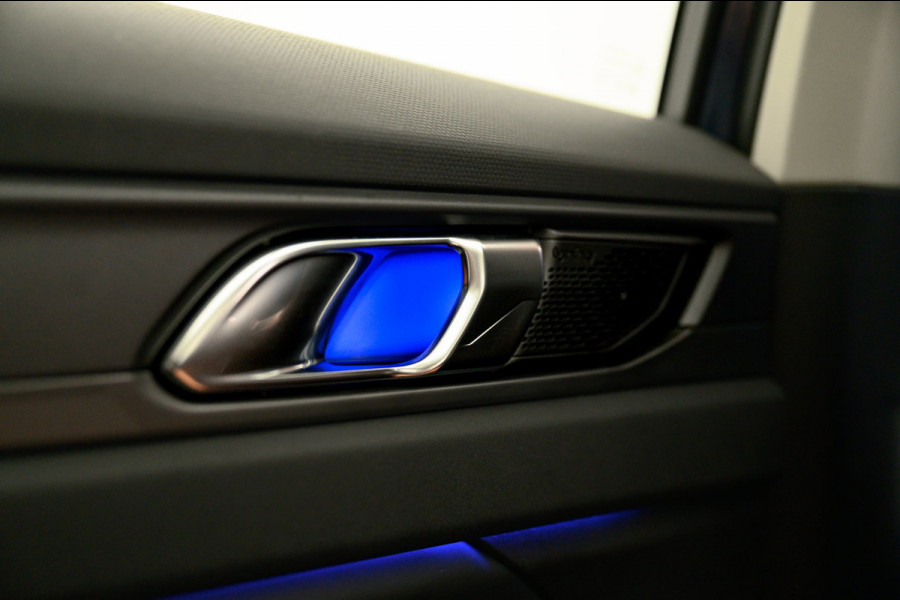 Lynk & Co 01 1.5 261PK Plug-in Hybrid * 360° Camera* Pano/dak Apple/Carplay Adaptive/Cruise