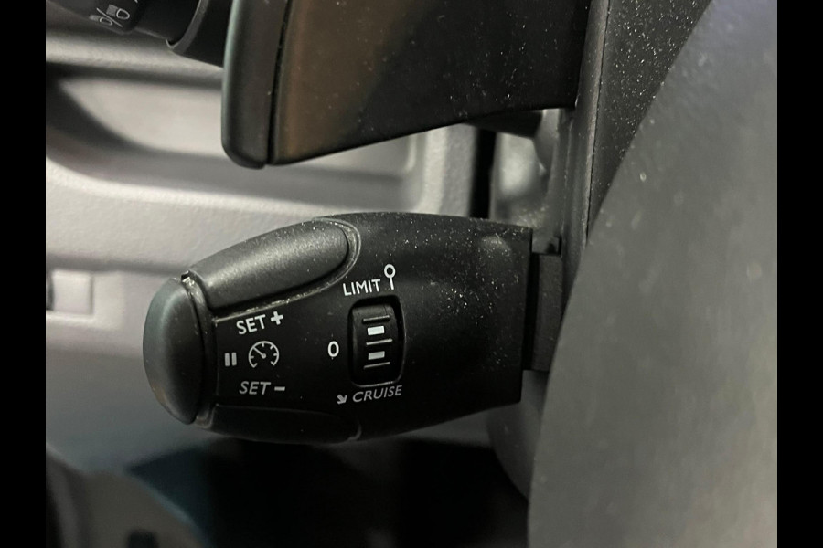 Peugeot Expert 2.0 BlueHDI 145 Standard Premium Airco Navi Cruise Control Sidebars PDC VA + Camera DAB+