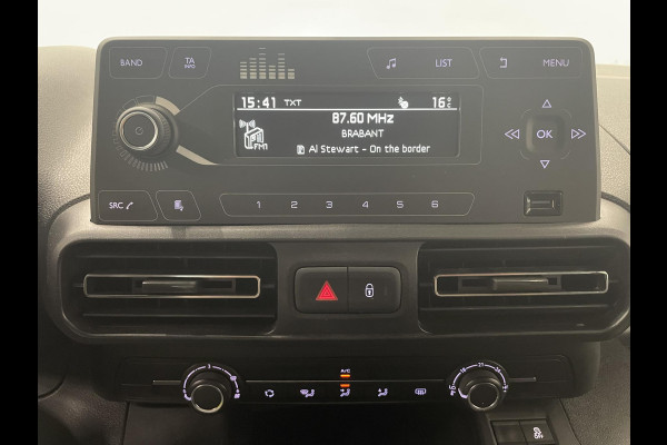 Opel Combo 1.2 Turbo L2H1 110 pk 7p. Life Airco Cruise Control DAB