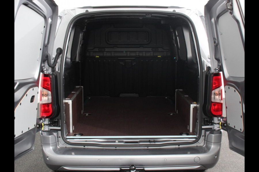 Opel Combo 1.5 BlueHDi 130Pk L2 Automaat Apple Carplay / Android Auto Navigatie Trekhaak Airco Camera Cruise Control Parkeersensoren V+A DAB