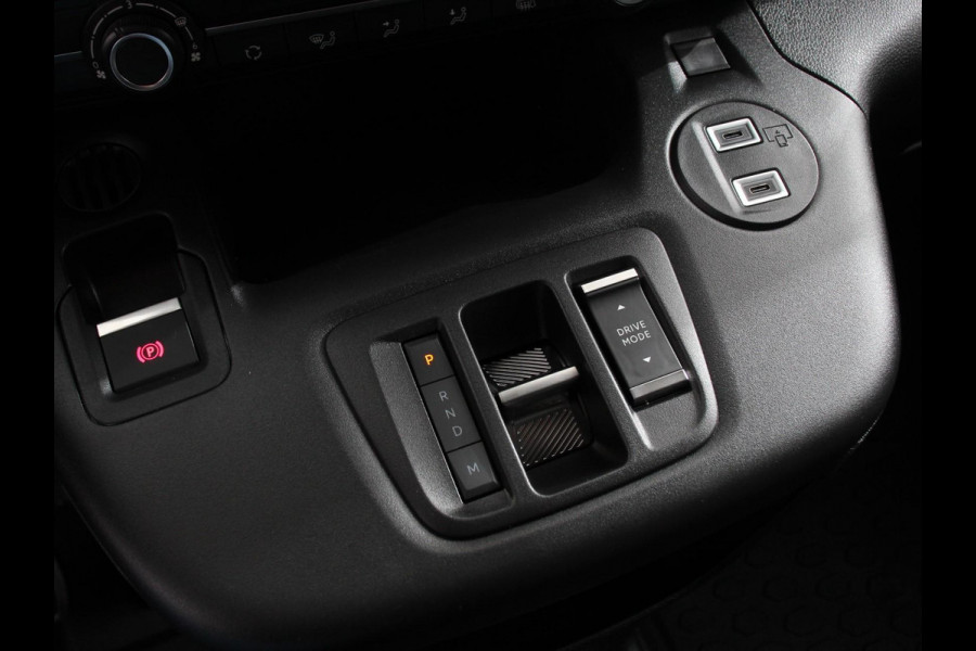 Opel Combo 1.5 BlueHDi 130Pk L2 Automaat Apple Carplay / Android Auto Navigatie Trekhaak Airco Camera Cruise Control Parkeersensoren V+A DAB