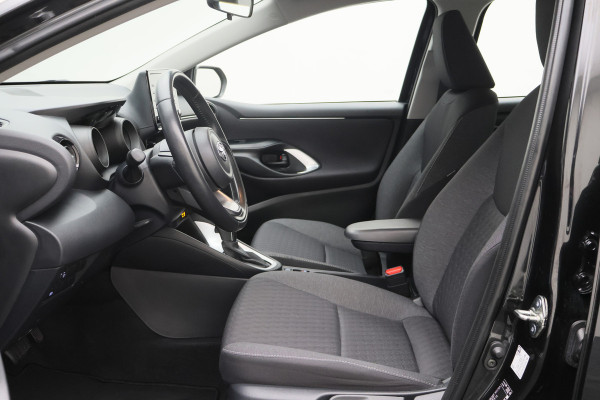 Toyota Yaris 1.5 Hybrid Dynamic Climate, ACC, Camera, Apple Carplay, DAB, LED, Elektrisch Pakket, 16''