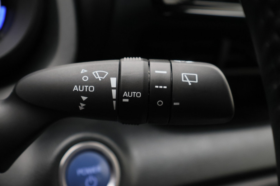 Toyota Yaris 1.5 Hybrid Dynamic Climate, ACC, Camera, Apple Carplay, DAB, LED, Elektrisch Pakket, 16''