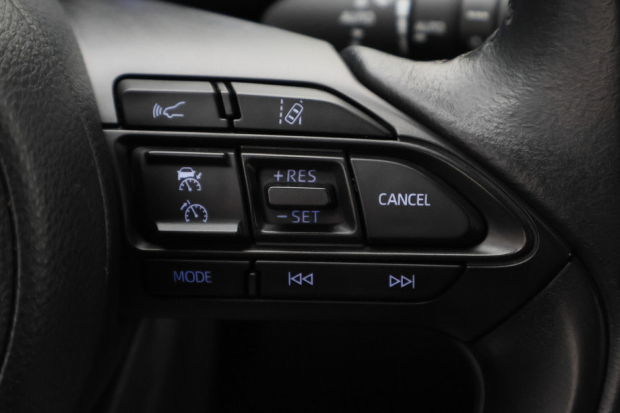 Toyota Yaris 1.5 Hybrid Dynamic Climate, ACC, Camera, Apple Carplay, DAB, LED, Elektrisch Pakket, 16''