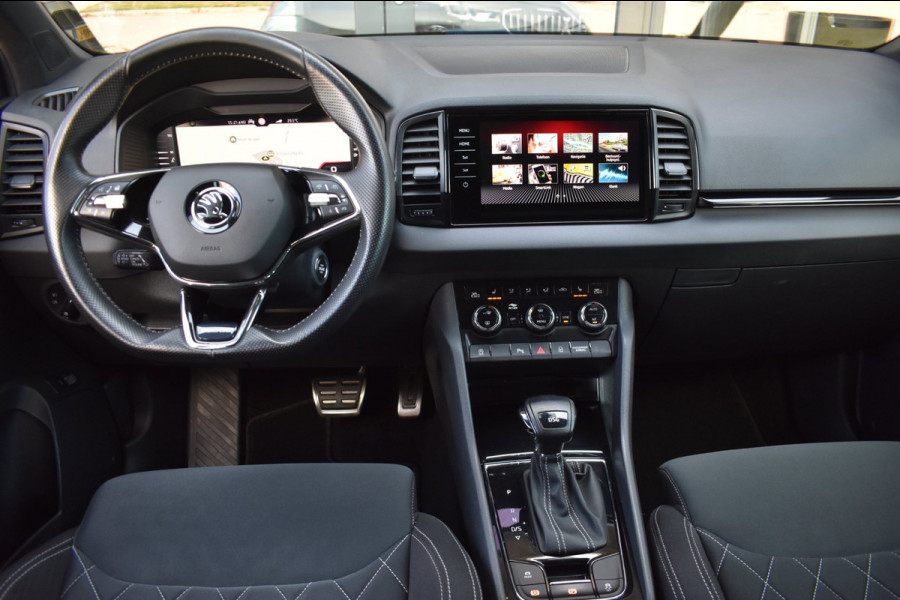 Škoda Karoq 1.5 TSI ACT Sportline | TREKHAAK | STEEL GREY | ADAPTIEVE CRUISE CONTROLE | CAMERA | NAP | STOELVERWARMING | CANTON