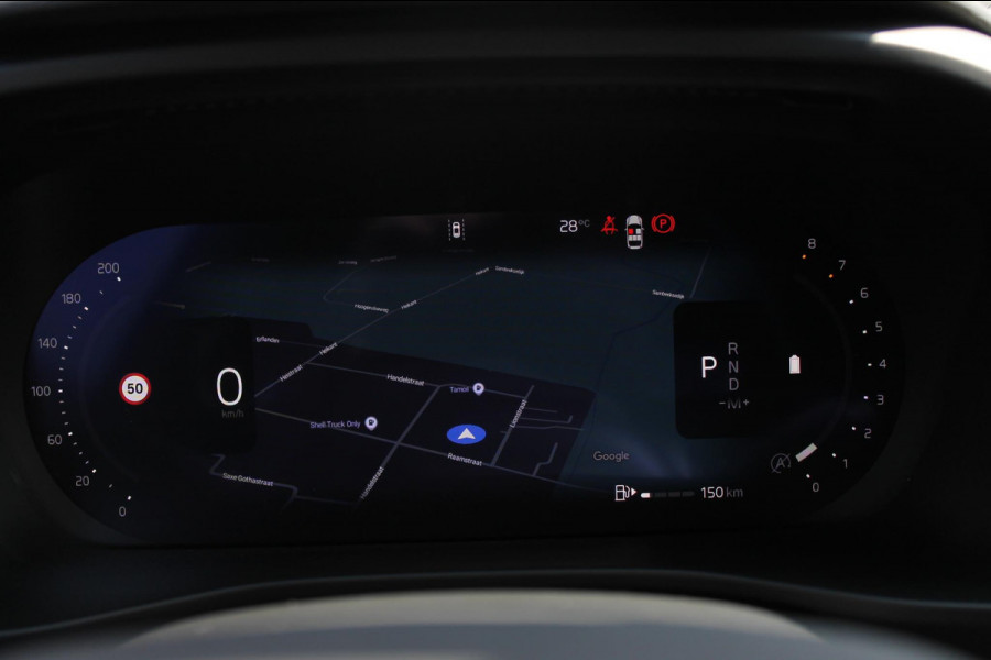 Volvo XC40 2.0 177PK Automaat Plus Black Edition 20" lichtmetalen velgen / Google infotainment / Stoelverwarming en Stuurwielverwarming / Draadloos opladen / Cruise control / Getinte ramen vanaf de B-stijl