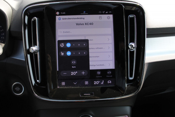 Volvo XC40 2.0 177PK Automaat Plus Black Edition 20" lichtmetalen velgen / Google infotainment / Stoelverwarming en Stuurwielverwarming / Draadloos opladen / Cruise control / Getinte ramen vanaf de B-stijl