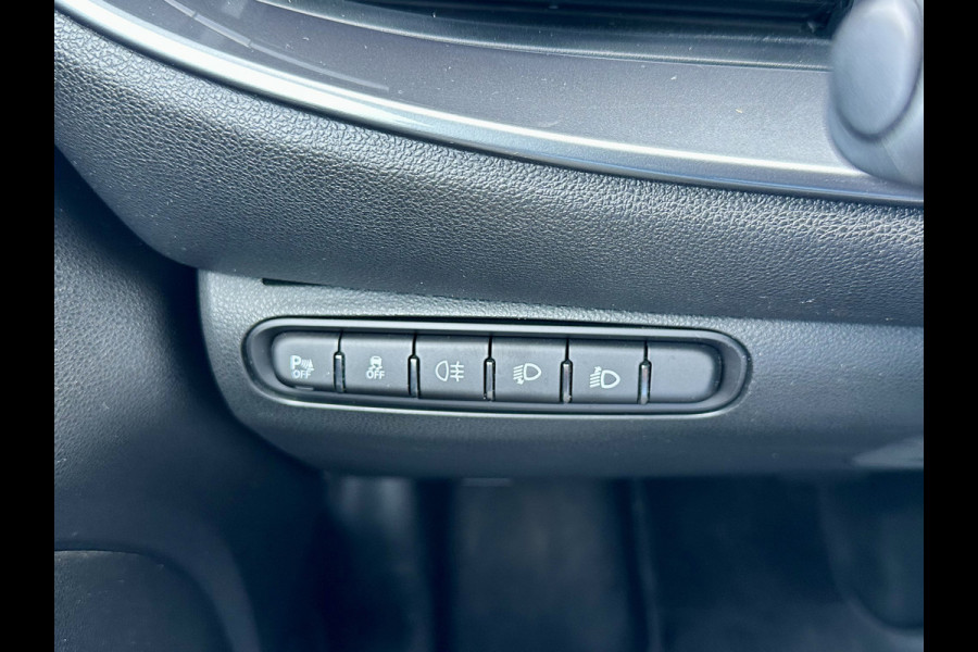 Fiat 500 Urban 42 kWh Apple/ Andoid Carplay | parkeersensoren voor en achter | 16'' |