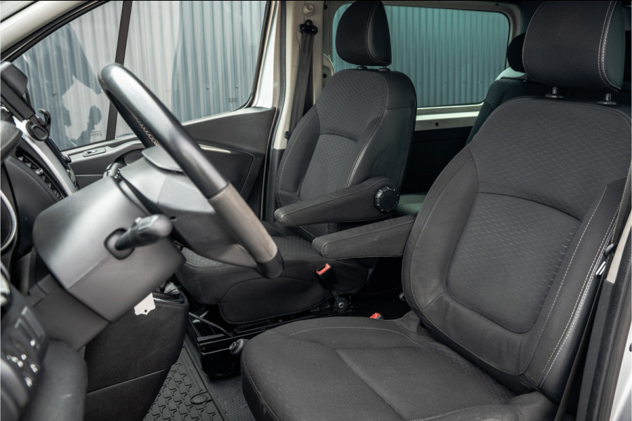 Opel Vivaro 1.6 CDTI L2H1 | DC 5-Zits | LED | Camera | Airco | Trekhaak