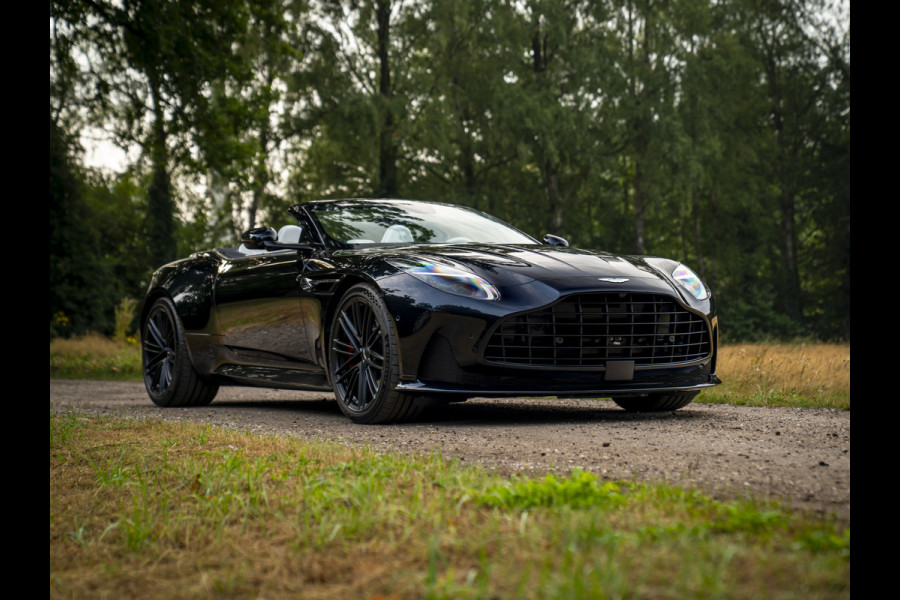 Aston Martin DB12 Volante 4.0 V8 | Bowers & Wilkins