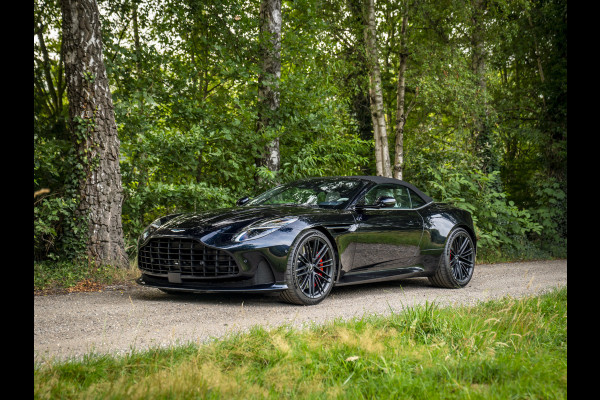 Aston Martin DB12 Volante 4.0 V8 | Bowers & Wilkins