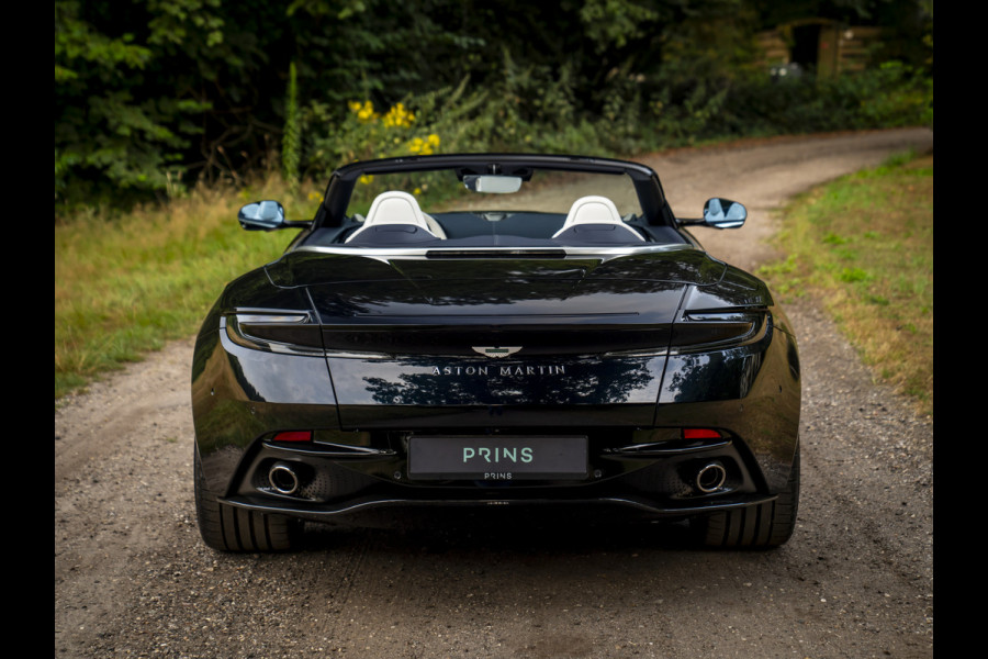 Aston Martin DB12 Volante 4.0 V8 | Bowers & Wilkins