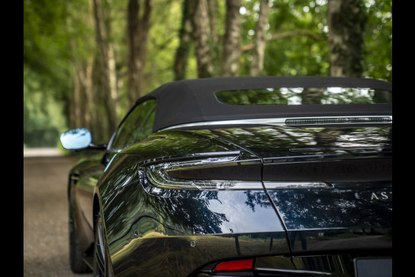 Aston Martin DB12 Volante 4.0 V8 | Bowers & Wilkins