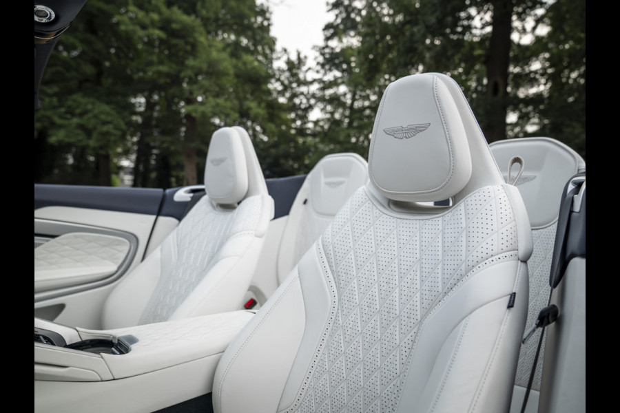 Aston Martin DB12 Volante 4.0 V8 | Bowers & Wilkins