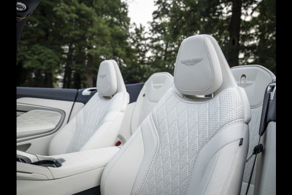 Aston Martin DB12 Volante 4.0 V8 | Bowers & Wilkins