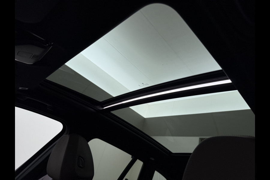 BMW iX3 High Executive 80kWh SOH 96% Panoramadak Sportstoelen Adap.Cruise Harman&Kardon® 360°Camera Head-Up Display Wireless Appel Carpl Elek.Stoelen Memory Stoelverwarming Elek.Achterklep Lmv 20" Privacy Glas DAB Adap.Led Keyless 1e Eigenaar Dealeronderhouden Origineel Nederlandse BMW