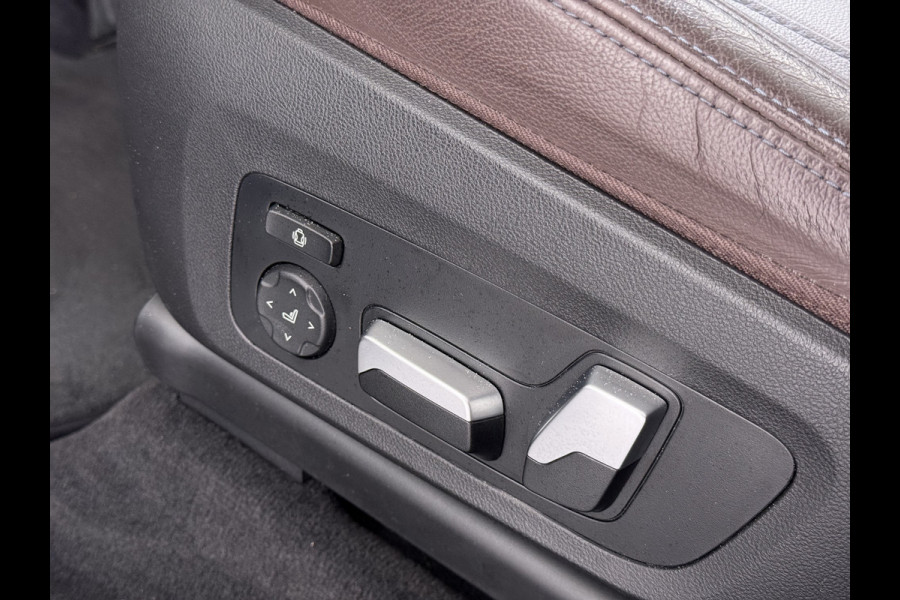 BMW iX3 High Executive 80kWh SOH 96% Panoramadak Sportstoelen Adap.Cruise Harman&Kardon® 360°Camera Head-Up Display Wireless Appel Carpl Elek.Stoelen Memory Stoelverwarming Elek.Achterklep Lmv 20" Privacy Glas DAB Adap.Led Keyless 1e Eigenaar Dealeronderhouden Origineel Nederlandse BMW