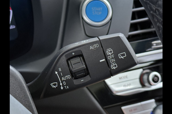 BMW iX3 High Executive 80kWh SOH 96% Panoramadak Sportstoelen Adap.Cruise Harman&Kardon® 360°Camera Head-Up Display Wireless Appel Carpl Elek.Stoelen Memory Stoelverwarming Elek.Achterklep Lmv 20" Privacy Glas DAB Adap.Led Keyless 1e Eigenaar Dealeronderhouden Origineel Nederlandse BMW