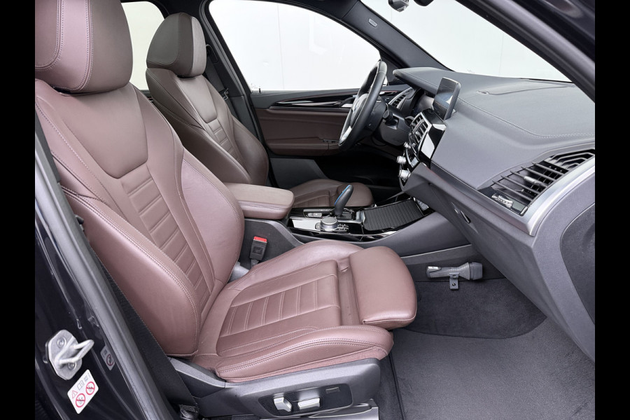 BMW iX3 High Executive 80kWh SOH 96% Panoramadak Sportstoelen Adap.Cruise Harman&Kardon® 360°Camera Head-Up Display Wireless Appel Carpl Elek.Stoelen Memory Stoelverwarming Elek.Achterklep Lmv 20" Privacy Glas DAB Adap.Led Keyless 1e Eigenaar Dealeronderhouden Origineel Nederlandse BMW