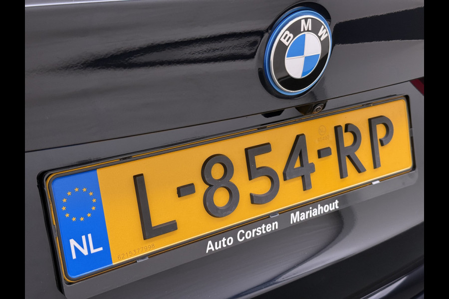 BMW iX3 High Executive 80kWh SOH 96% Panoramadak Sportstoelen Adap.Cruise Harman&Kardon® 360°Camera Head-Up Display Wireless Appel Carpl Elek.Stoelen Memory Stoelverwarming Elek.Achterklep Lmv 20" Privacy Glas DAB Adap.Led Keyless 1e Eigenaar Dealeronderhouden Origineel Nederlandse BMW