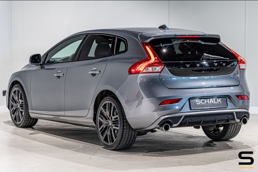 Volvo V40 1.5 T3 Polar+ Sport|R-Design|Cam|Pano|H&K|NAP|2e e