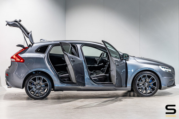 Volvo V40 1.5 T3 Polar+ Sport|R-Design|Cam|Pano|H&K|NAP|2e e