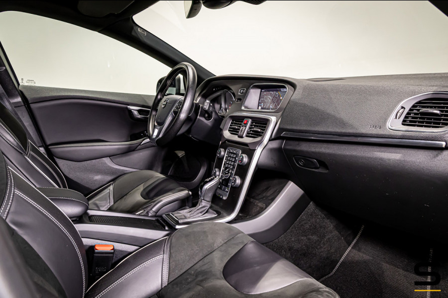 Volvo V40 1.5 T3 Polar+ Sport|R-Design|Cam|Pano|H&K|NAP|2e e