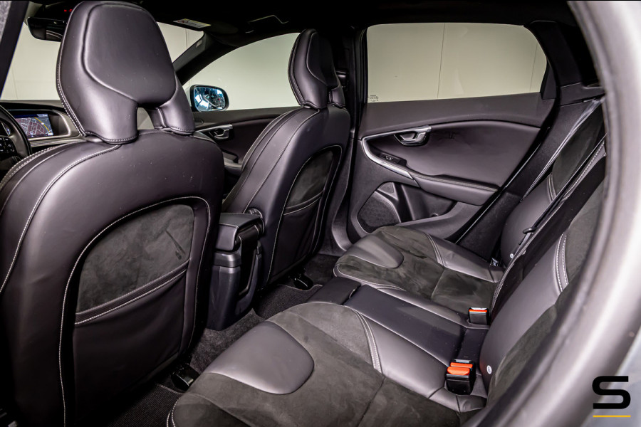 Volvo V40 1.5 T3 Polar+ Sport|R-Design|Cam|Pano|H&K|NAP|2e e