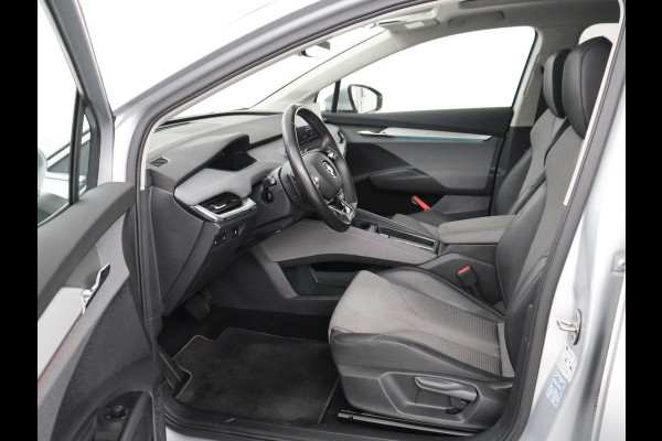 Škoda Enyaq iV 60 | SOH 92,4% | Panoramadak | Stoel/stuur verwarming | Half leder | Adaptive cruise | Carplay | Virtueel dashboard | Sfeerverlichting | Climate control | Camera | Park assist |