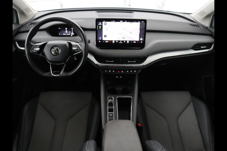 Škoda Enyaq iV 60 | SOH 92,4% | Panoramadak | Stoel/stuur verwarming | Half leder | Adaptive cruise | Carplay | Virtueel dashboard | Sfeerverlichting | Climate control | Camera | Park assist |