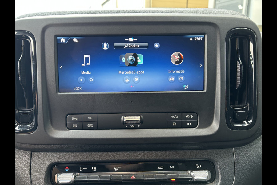 Mercedes-Benz Vito 116 CDI L3 Pro 2500KG Trekhaak / MBUX / Navigatie / Camera / Cruise control / Airco / LMV / Achterdeuren