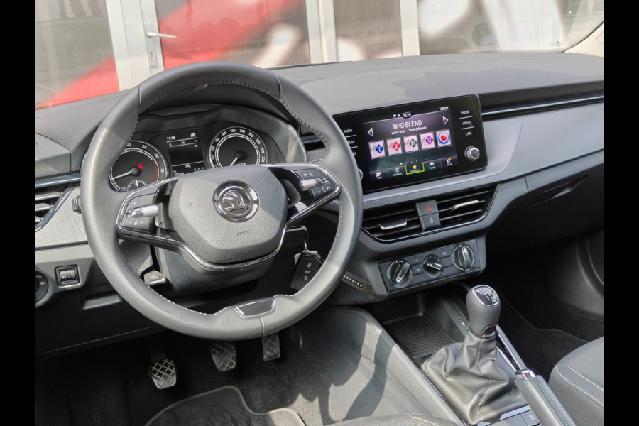 Škoda Kamiq 1.0 TSI Ambition / Trekhaak / Carplay / Cruise Control / DAB / 16'' /