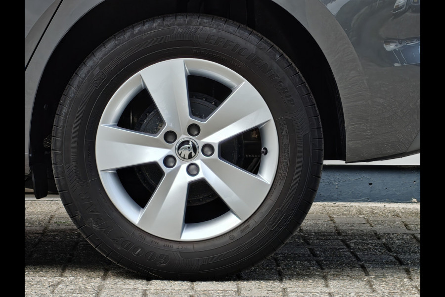 Škoda Kamiq 1.0 TSI Ambition / Trekhaak / Carplay / Cruise Control / DAB / 16'' /