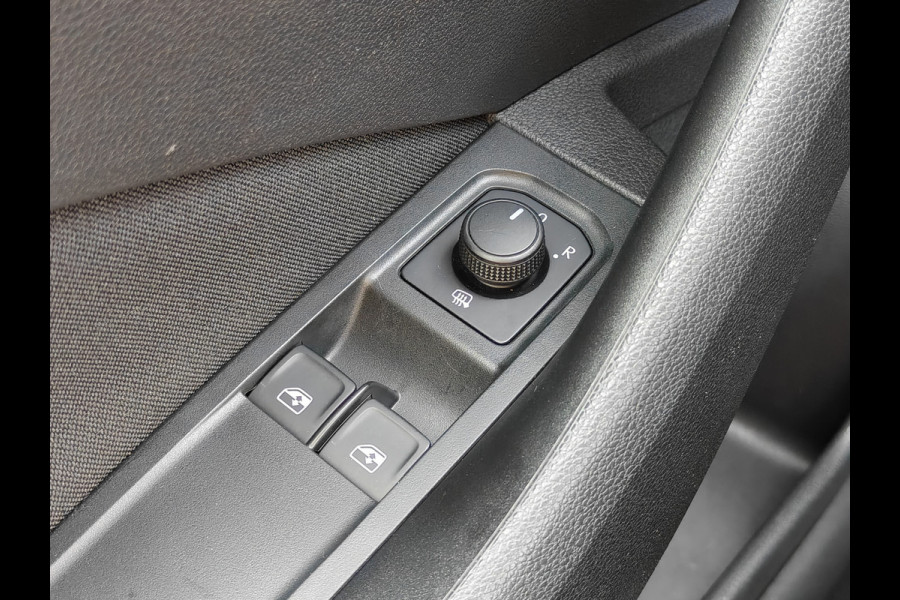 Škoda Kamiq 1.0 TSI Ambition / Trekhaak / Carplay / Cruise Control / DAB / 16'' /