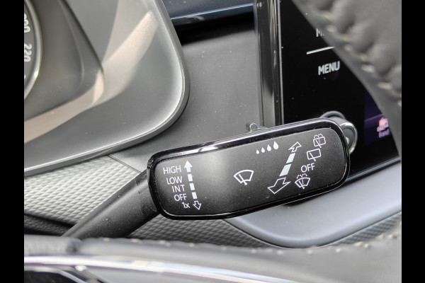 Škoda Kamiq 1.0 TSI Ambition / Trekhaak / Carplay / Cruise Control / DAB / 16'' /