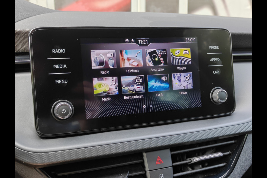 Škoda Kamiq 1.0 TSI Ambition / Trekhaak / Carplay / Cruise Control / DAB / 16'' /