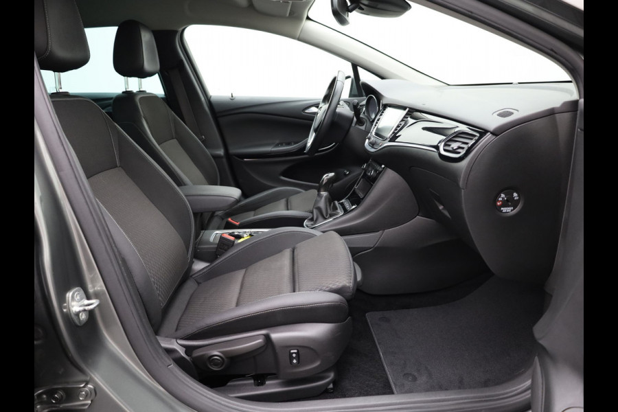 Opel Astra Sports Tourer 1.4 Turbo Innovation | Trekhaak | Elk. A-klep | Keyless | AGR stoelen | Camera | Prijs Rijklaar!!