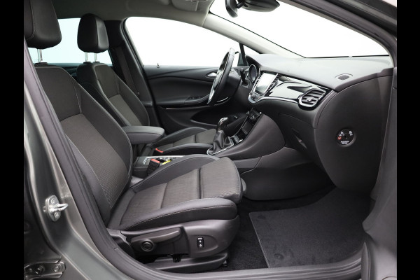 Opel Astra Sports Tourer 1.4 Turbo Innovation | Trekhaak | Elk. A-klep | Keyless | AGR stoelen | Camera | Prijs Rijklaar!!