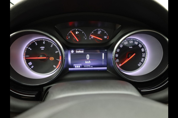 Opel Astra Sports Tourer 1.4 Turbo Innovation | Trekhaak | Elk. A-klep | Keyless | AGR stoelen | Camera | Prijs Rijklaar!!