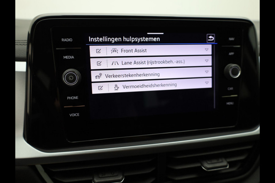 Volkswagen T-Roc 1.0 TSI Life Business | Stoelverwarming | Allseason banden | Prijs Rijklaar!!