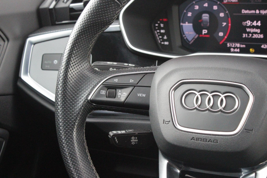 Audi Q3 Sportback 35 TFSI 150PK AUTOMAAT S EDITION | DRAADLOZE APPLE CARPLAY/ANDROID AUTO | ACHTERUITRIJ CAMERA | DODEHOEK DETECTIE | PARKEERSENSOREN VOOR + ACHTER | VIRTUAL COCKPIT | STOEL VERWARMING | ELEKTRISCH BEDIENBARE ACHTERKLEP | S-LINE INTERIEUR/EXTERIEUR | DAB+ RADIO | NAVIGATIE | VOLLEDIG LEDEREN BEKLEDING | DRAADLOZE TELEFOONLADER | KEYLESS ENTRY/START | CRUISE CONTROL | LED MATRIX KOPLAMPEN |