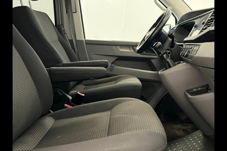 Volkswagen Transporter 2.0 TDI Dub. Cabine / 5-pers / NL-auto / CarPlay