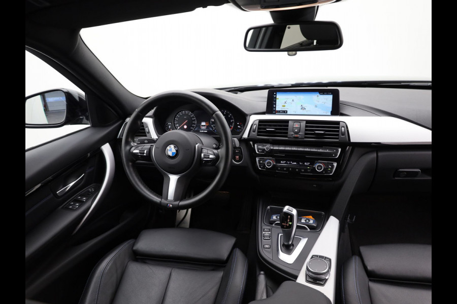 BMW 3 Serie Touring 318i M Sport Edition | Head Up | Elk. A-klep | 19'' | Leder | Stoelverw. | Prijs Rijklaar!!