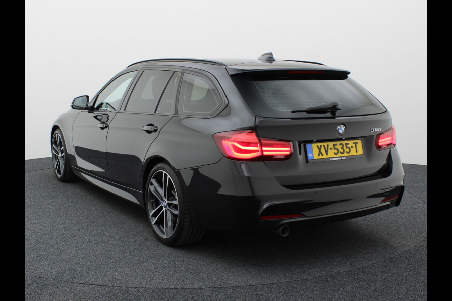 BMW 3 Serie Touring 318i M Sport Edition | Head Up | Elk. A-klep | 19'' | Leder | Stoelverw. | Prijs Rijklaar!!
