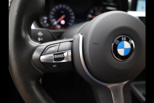 BMW 3 Serie Touring 318i M Sport Edition | Head Up | Elk. A-klep | 19'' | Leder | Stoelverw. | Prijs Rijklaar!!
