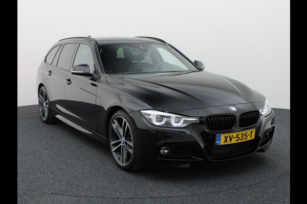 BMW 3 Serie Touring 318i M Sport Edition | Head Up | Elk. A-klep | 19'' | Leder | Stoelverw. | Prijs Rijklaar!!